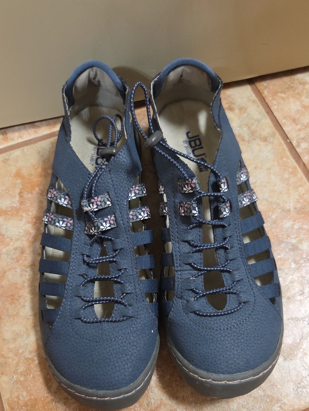 JBU Women's Navy Blue Fisherman-Style Sandals with Floral Accents